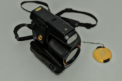 Челник Led Lenser H7R.2